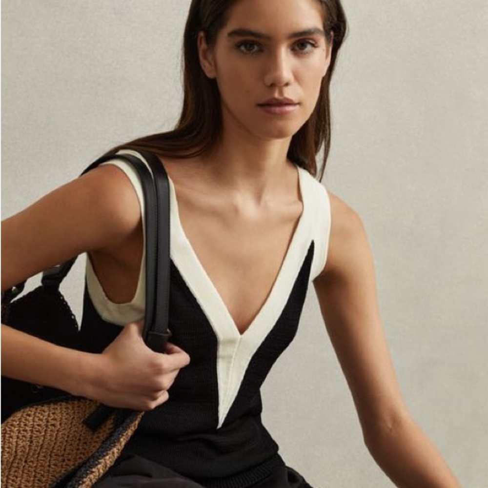 Reiss Tessa Color Block V Neck Top